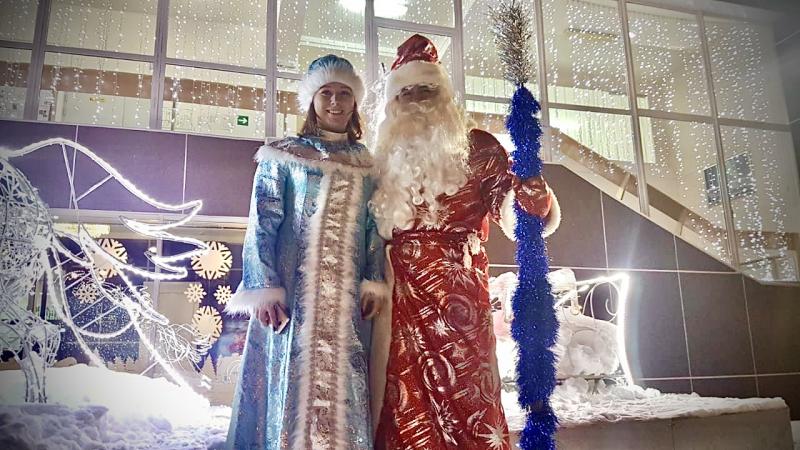 В Мурманской области сотрудники Росгвардии продолжают поздравлять детей своих коллег с наступившими новогодними праздниками