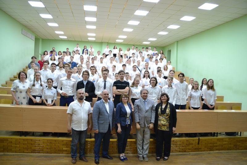В Ростовской области стартовал первый предпрофессиональный экзамен для школьников