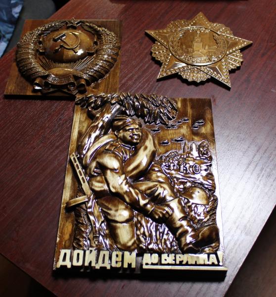 Сувенирные изделия ко Дню Победы сделали осужденные  ИК-1