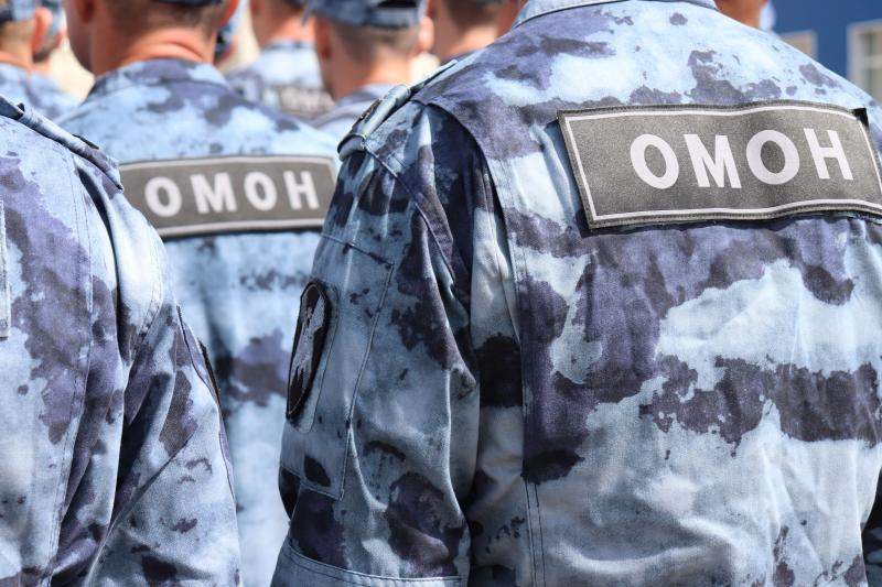 При содействии ОМОН Росгвардии в г. Волжск задержан подозреваемый в незаконном обороте наркотиков