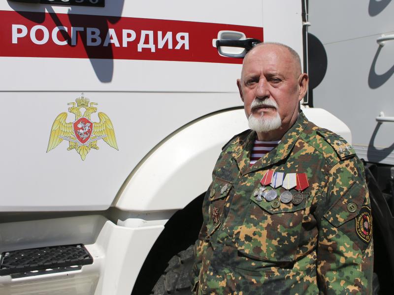 На Ставрополье председатель ветеранской организации краевого Управления Росгвардии посвятил стихи ветеранам боевых действий