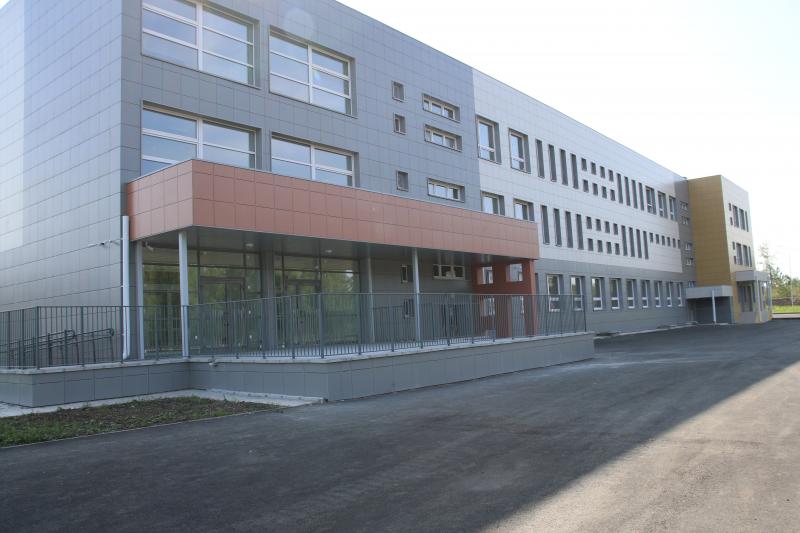 Управлением Росреестра поставлена на кадучёт новая школа в Сосновском районе Челябинской области