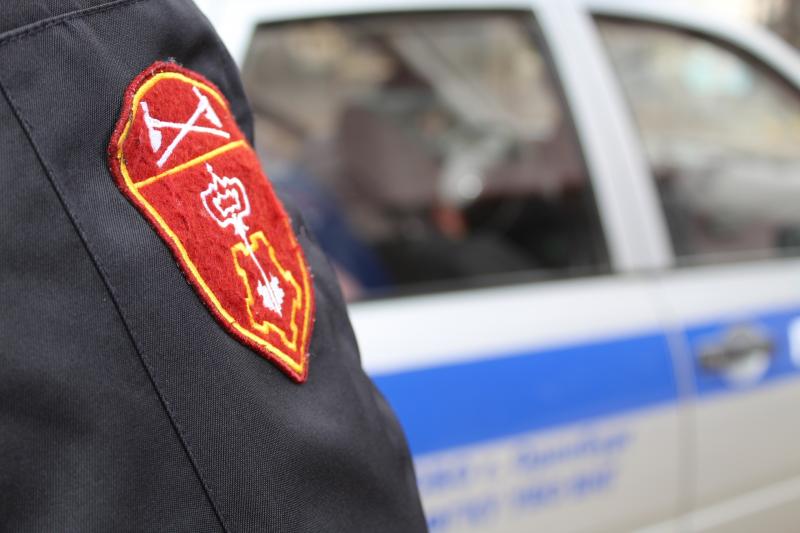 Росгвардейцы задержали мужчину, ударившего ножом своего знакомого