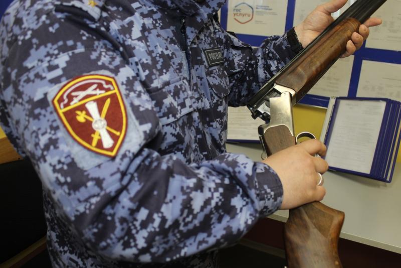 Росгвардия предупреждает жителей Нарьян-Мара и округа о лишении свободы за небрежное хранение огнестрельного оружия