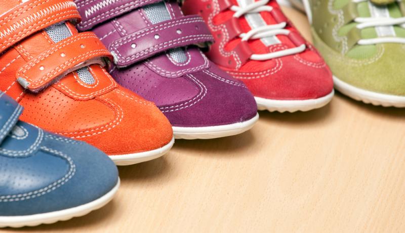 Почему так важно покупать детям качественную обувь?