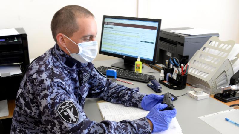 Более 12 тысяч проверок владельцев гражданского оружия провели сотрудники Росгвардии в Зауралье