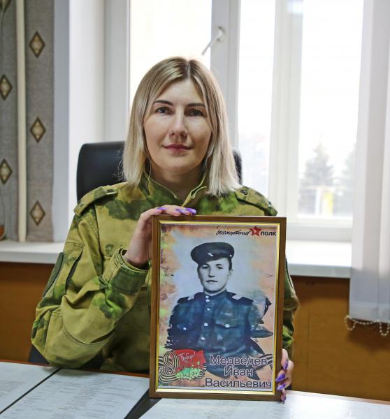 Офицер Управления Росгвардии по Республике Мордовия  приняла участие  во всероссийской ведомственной акции «Автограф Победы»