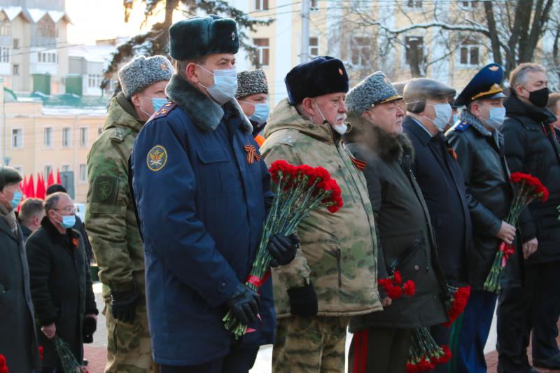 Росгвардейцы приняли участие в мероприятиях, посвященных годовщине освобождения Ставрополя от немецко–фашистских захватчиков