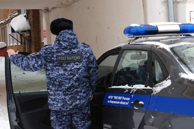Кировские росгвардейцы задержали двоих граждан, проникших на охраняемый объект