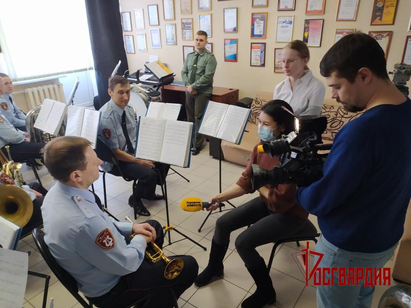 Дирижёр оркестра управления Росгвардии по Челябинской области рассказал о службе подразделения