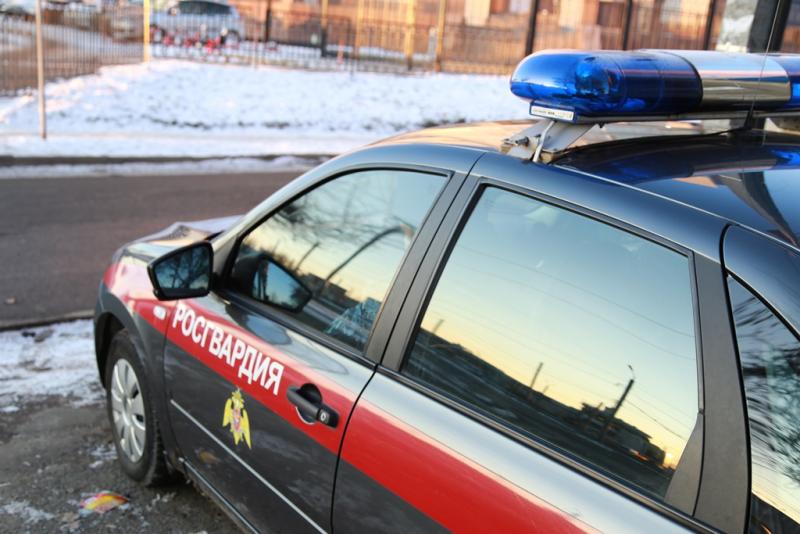 В Челябинске сотрудники Росгвардии задержали мужчину, у которого изъято наркотическое вещество  синтетического происхождения