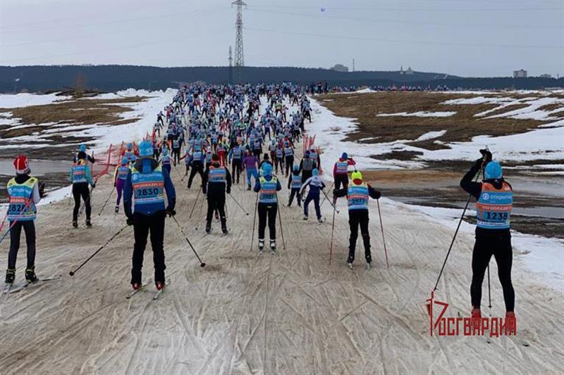 Офицеры Уральского округа Росгвардии стали абсолютными победителями VIII Югорского лыжного марафона