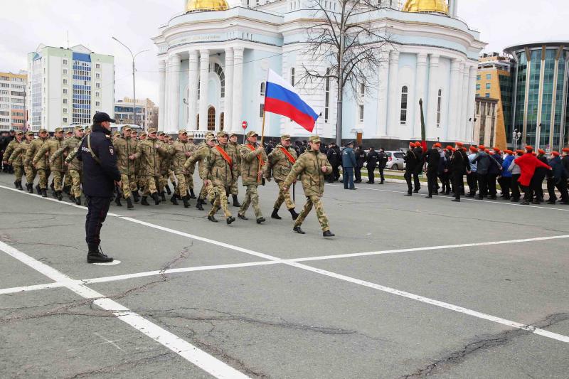 В Мордовии сотрудники Росгвардии  приняли участие в репетиции парада Победы