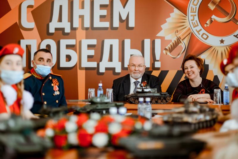 Владимир Семенов принял участие в военно-патриотическом форуме