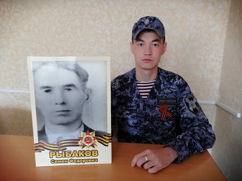 В рамках акции «Автограф Победы» сотрудники делятся своими воспоминаниями о родственниках – участниках Великой Отечественной войны