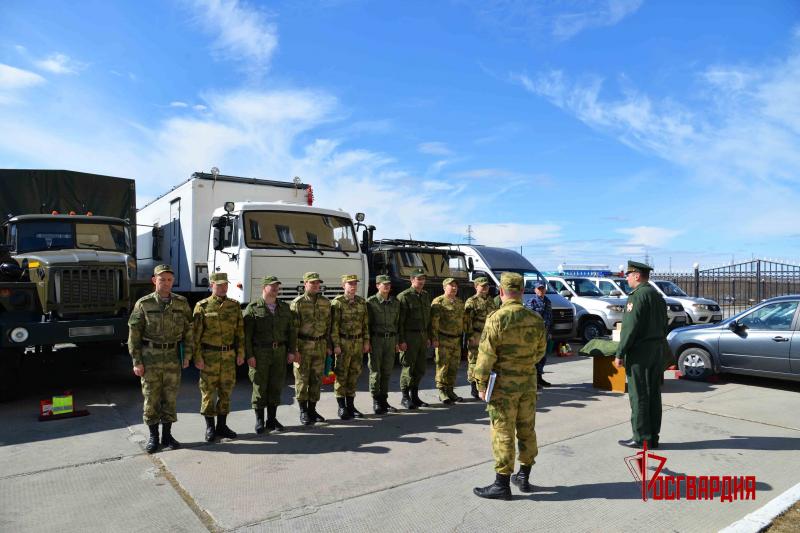 На Ямале Росгвардия завершила перевод вооружения, военной и специальной техники на летний период эксплуатации