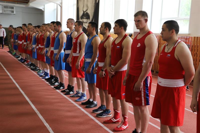 Южноуральские росгвардейцы стали победителями и призёрами вторых Всероссийских соревнований Росгвардии по боксу на Кубок Победы