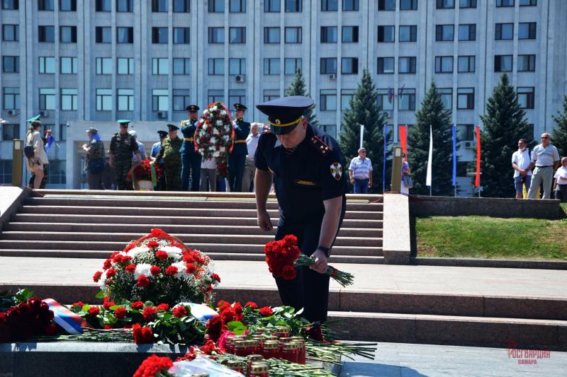 В Самаре представители Росгвардии почтили память погибших в Великой Отечественной войне