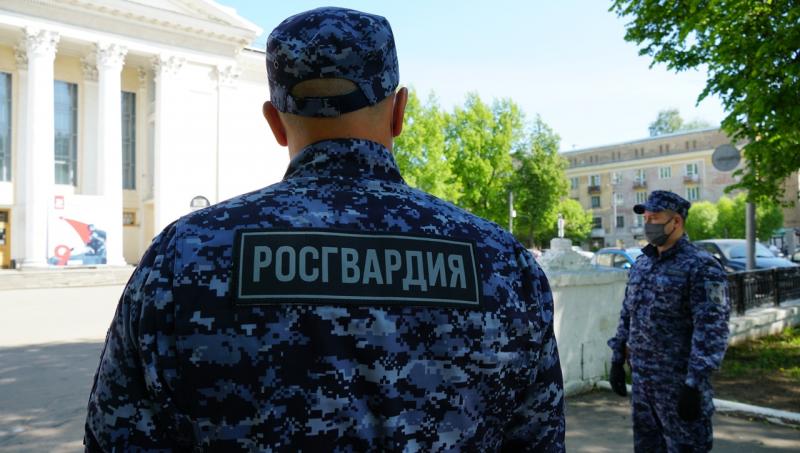 Кировские росгвардейцы задержали гражданина, подозреваемого в краже
