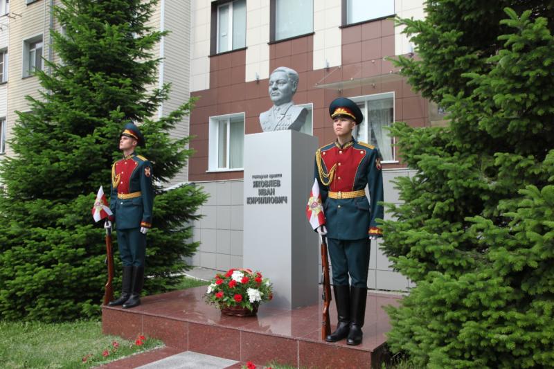 В Росгвардии проводятся памятные мероприятия, посвященные 103-летию со дня рождения генерала армии Ивана Кирилловича Яковлева