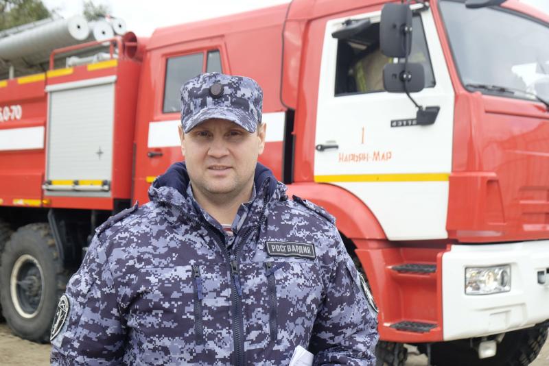 Под Нарьян-Маром Росгвардия и МЧС России провели пожарно-тактические учения