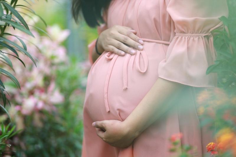 Интервью ИА «Грозный-информ» по выплатам беременным женщинам, вставшим на учет в ранние сроки беременности