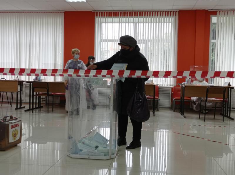 Во Владимирской области на избирательных участках работают более трех тысяч наблюдателей