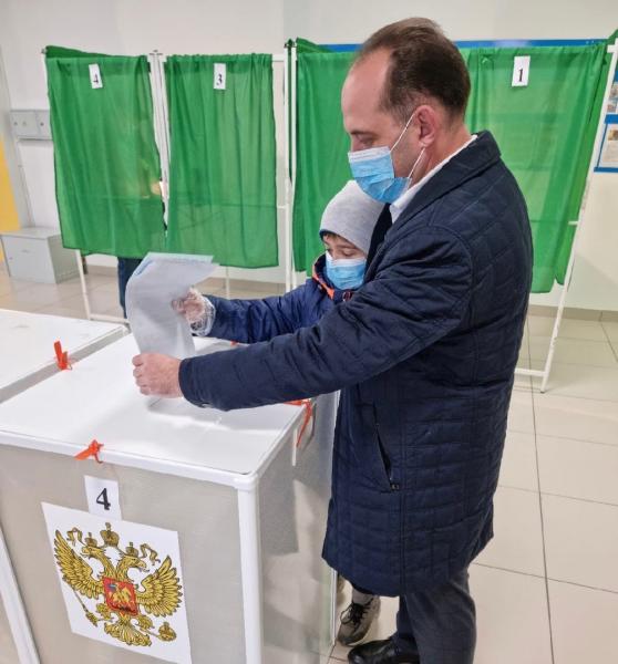 Александр Цыганский проголосовал на выборах депутатов Государственной Думы
