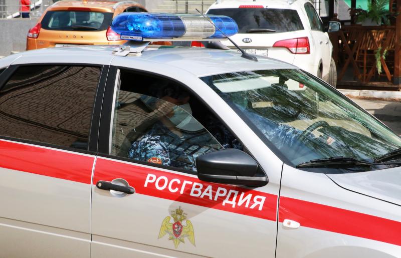 В Мордовии росгвардейцы задержали гражданина, угрожавшего убийством таксисту