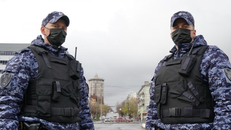 Кировские росгвардейцы пресекли нарушения общественного порядка и задержали подозреваемых в нанесении побоев