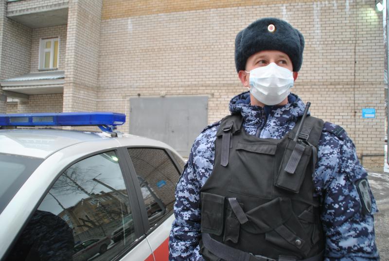 В Кирово-Чепецке росгвардейцы задержали подозреваемого в серии краж продуктов