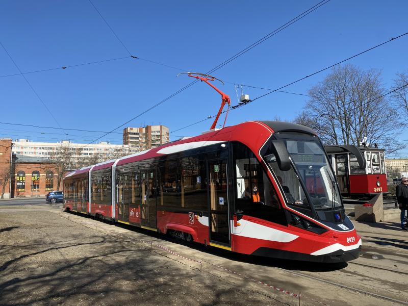 7 млрд и 60 трамваев. Петербургский "Горэлектротранс" объявил крупнейшую закупку последних лет