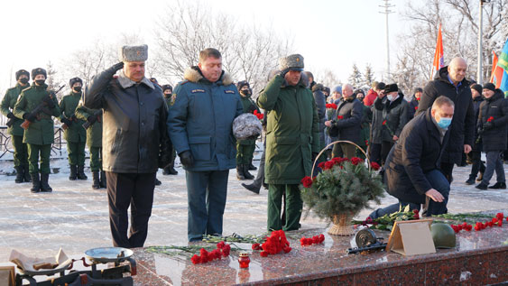 27 января на территории всей России вспоминают жертв блокадного Ленинграда, проходят памятные мероприятия, посвящённые 78-ой годовщине освобождения Ленинграда от фашисткой армии