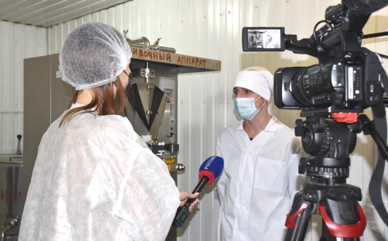 Журналисты региональных СМИ посетили производственные участки  в ИК-1 ОФСИН России по Республике Алтай