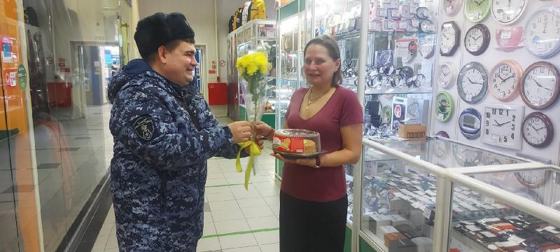В преддверии Международного женского дня сотрудники Росгвардии провели ряд мероприятий в Челябинской области