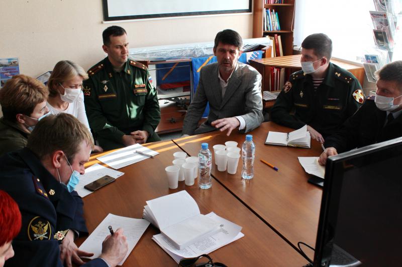 Представители Росгвардии приняли участие в круглом столе по вопросам весенней призывной кампании в Костроме