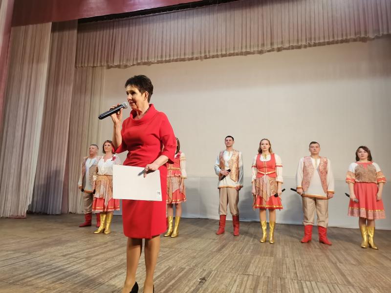 #МыВместе: в Воронежской области организовали концерт самодеятельных коллективов для вынужденных переселенцев из Донбасса