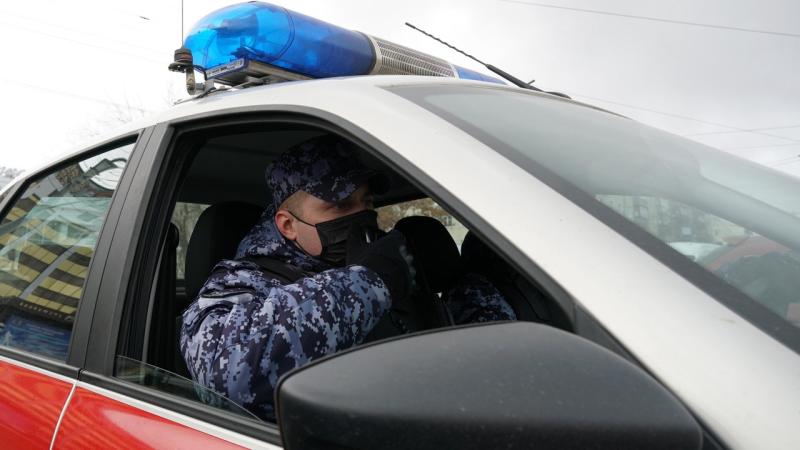 В Кирове росгвардейцы задержали подозреваемых в хулиганстве
