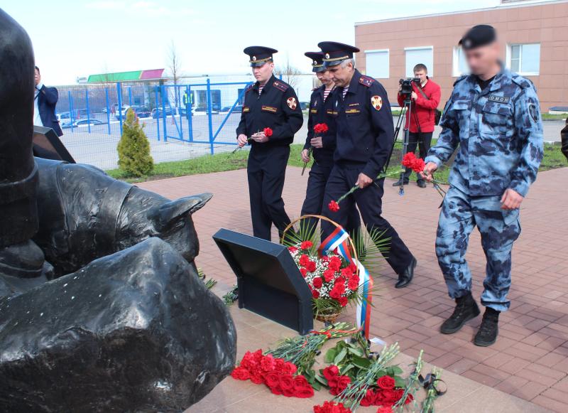 Сотрудники Росгвардии приняли участие в торжественных мероприятиях, посвященных празднованию Дня пожарной охраны Российской Федерации