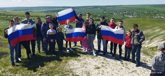 Ульяновские росгвардейцы вместе со своими детьми посетили национальный парк «Сенгилеевские горы»
