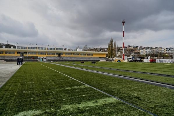 В Севастополе клятвенно пообещали ввести в эксплуатации многострадальный стадион
