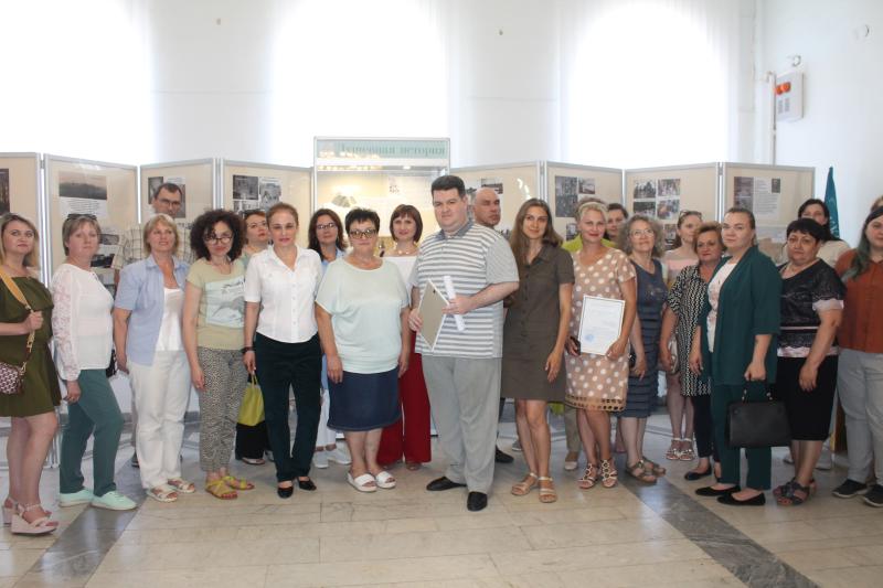 В краевой столице открылась выставка «Душевная история Ставрополья»