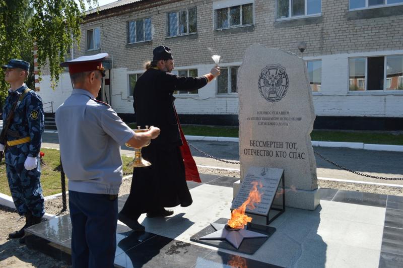 Росгвардия в Тюмени приняла участие в открытии мемориала военнослужащим, погибшим в 1996 году при исполнении воинского долга