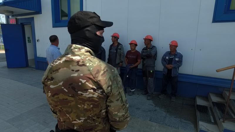 В Пензенской области при поддержке спецназа Росгвардии провели проверку документов у трудовых мигрантов