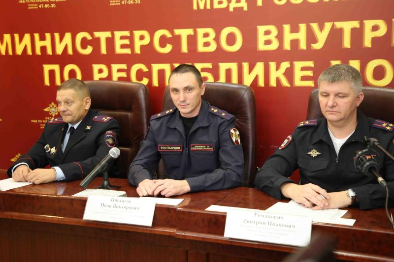 В Мордовии офицер Росгвардии принял участие в пресс-конференции
