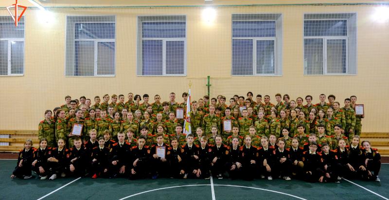 В Йошкар-Оле росгвардейцы организовали военно-спортивные состязания для подшефных кадет