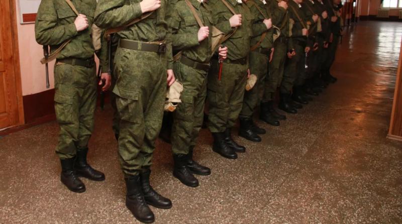 Подготовка к второй волне мобилизации. Россияне получают повестки с датами 2023 года