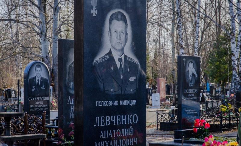 В Пензе личный состав ОМОН Управления Росгвардии по Пензенской области почтил память первого командира
