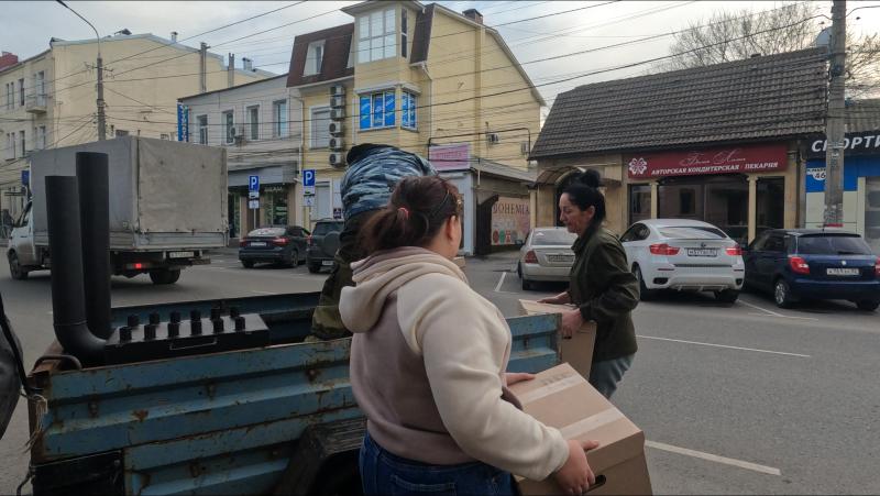 Муж в крымской многодетной семье ушел на передовую добровольцем вместе с мобилизованным старшим ребенком