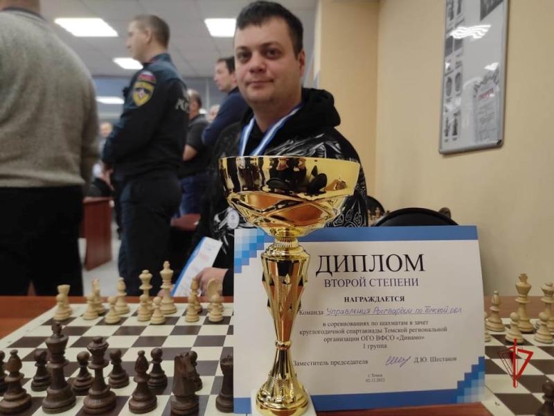 Росгвардейцы стали призерами динамовских соревнований по шахматам среди силовых структур в Томске